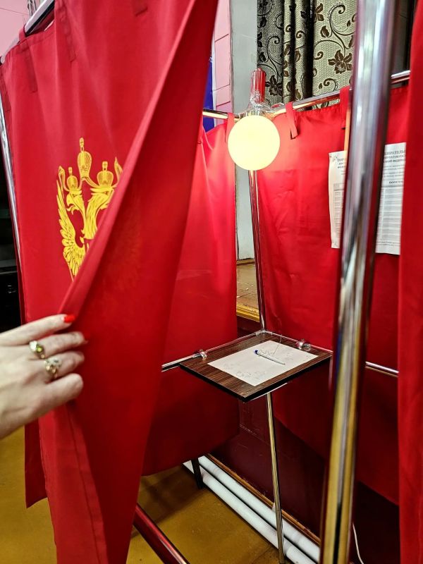 Душевный финал первого дня: как село Ыб встретило международных электоральных экспертов Душевный финал первого дня: как село Ыб встретило международных электоральных экспертов