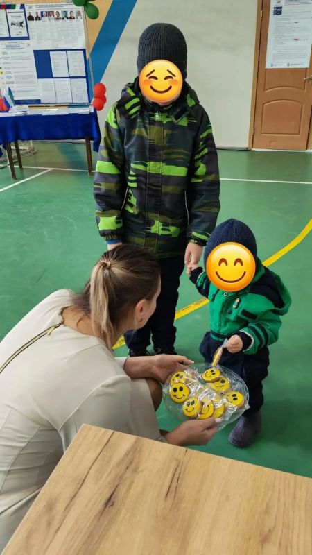 Праздник, объединяющий города: яркие моменты голосования в Вуктыле Праздник, объединяющий города: яркие моменты голосования в Вуктыле