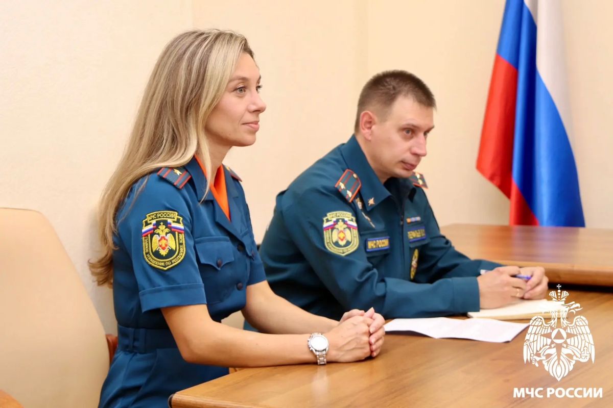 Начальник Главного управления МЧС России по Республике Коми провел личный прием граждан Начальник Главного управления МЧС России по Республике Коми провел личный прием граждан