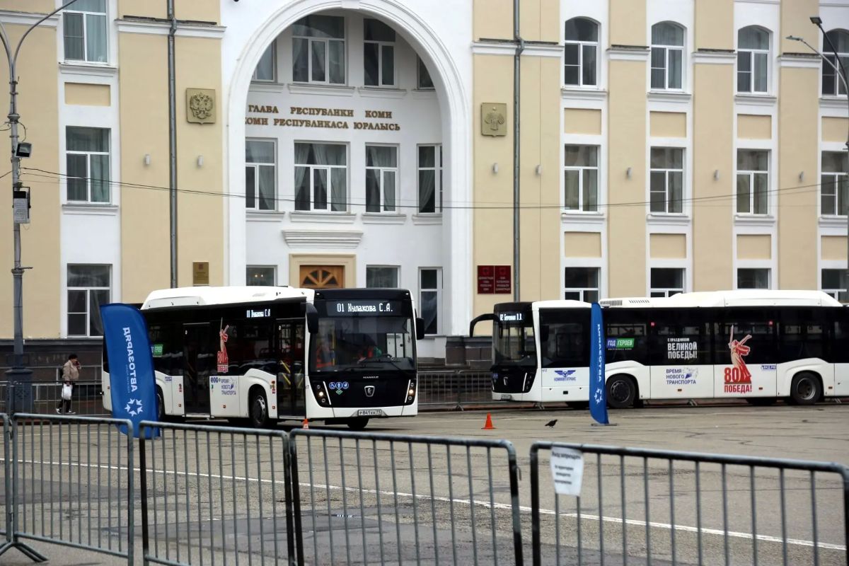 Максим Мартышин: Друзья, в эту субботу, 3 октября, на Театральной площади состоится конкурс профессионального мастерства «Лучший водитель городского и грузового транспорта - 2026» Максим Мартышин: Друзья, в эту субботу, 3 октября, на Театральной площади состоится конкурс профессионального мастерства «Лучший водитель городского и грузового транспорта - 2026»