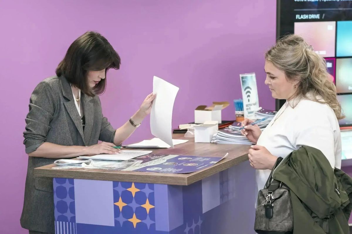 Ростислав Гольдштейн: Помогаем предпринимателям Коми начать свое дело Ростислав Гольдштейн: Помогаем предпринимателям Коми начать свое дело