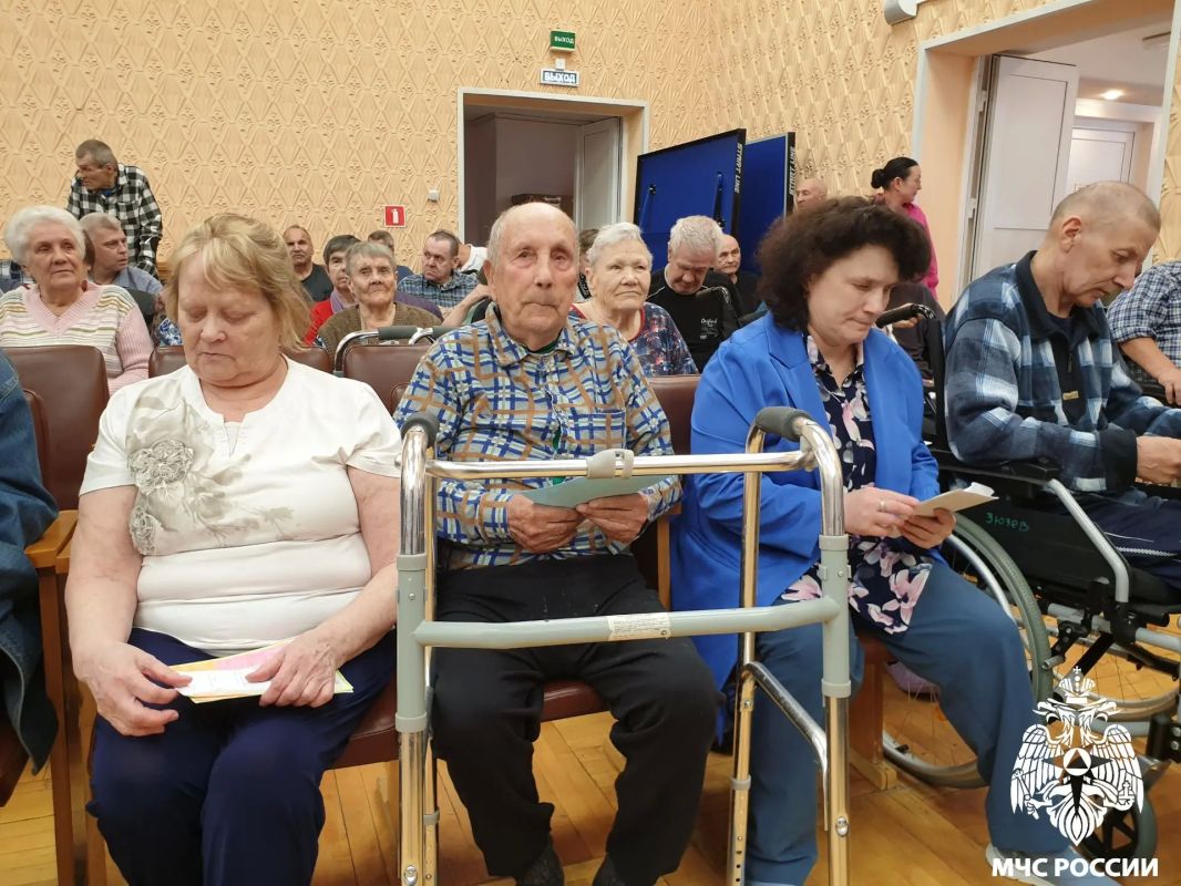 Нашим бабушкам, дедушкам и родителям посвящается Нашим бабушкам, дедушкам и родителям посвящается