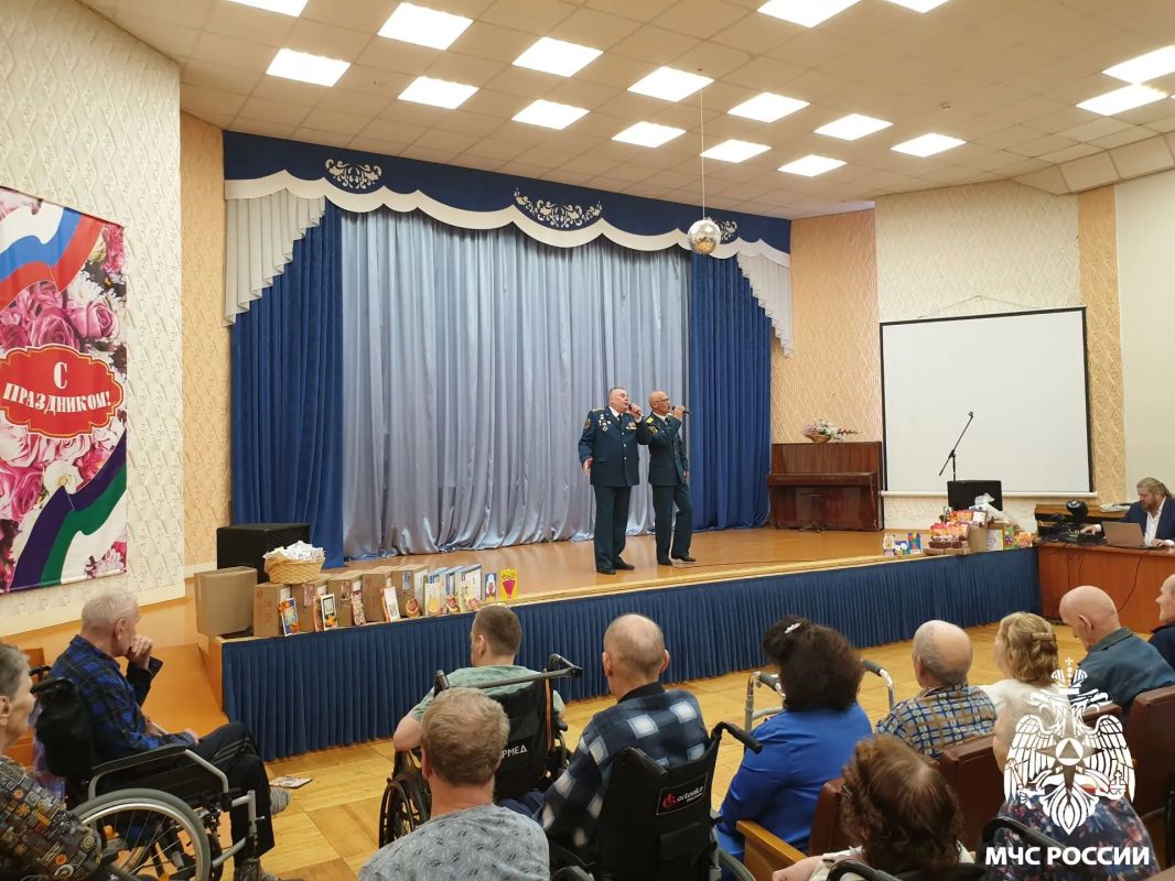 Нашим бабушкам, дедушкам и родителям посвящается Нашим бабушкам, дедушкам и родителям посвящается