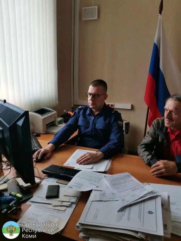 В преддверии Дня пожилых людей, 30 сентября 2026 года, прокурор Республики Коми Николай Егоров провел личный прием председателей местных организаций ветеранов В преддверии Дня пожилых людей, 30 сентября 2026 года, прокурор Республики Коми Николай Егоров провел личный прием председателей местных организаций ветеранов