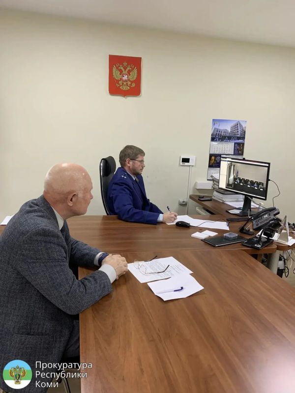 В преддверии Дня пожилых людей, 30 сентября 2026 года, прокурор Республики Коми Николай Егоров провел личный прием председателей местных организаций ветеранов В преддверии Дня пожилых людей, 30 сентября 2026 года, прокурор Республики Коми Николай Егоров провел личный прием председателей местных организаций ветеранов