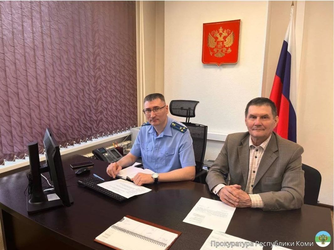 В преддверии Дня пожилых людей, 30 сентября 2026 года, прокурор Республики Коми Николай Егоров провел личный прием председателей местных организаций ветеранов В преддверии Дня пожилых людей, 30 сентября 2026 года, прокурор Республики Коми Николай Егоров провел личный прием председателей местных организаций ветеранов