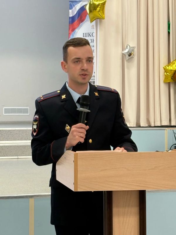 Максим Мартышин: В Сыктывкаре прошел XII форум «Родительский ВСЕобуч» Максим Мартышин: В Сыктывкаре прошел XII форум «Родительский ВСЕобуч»