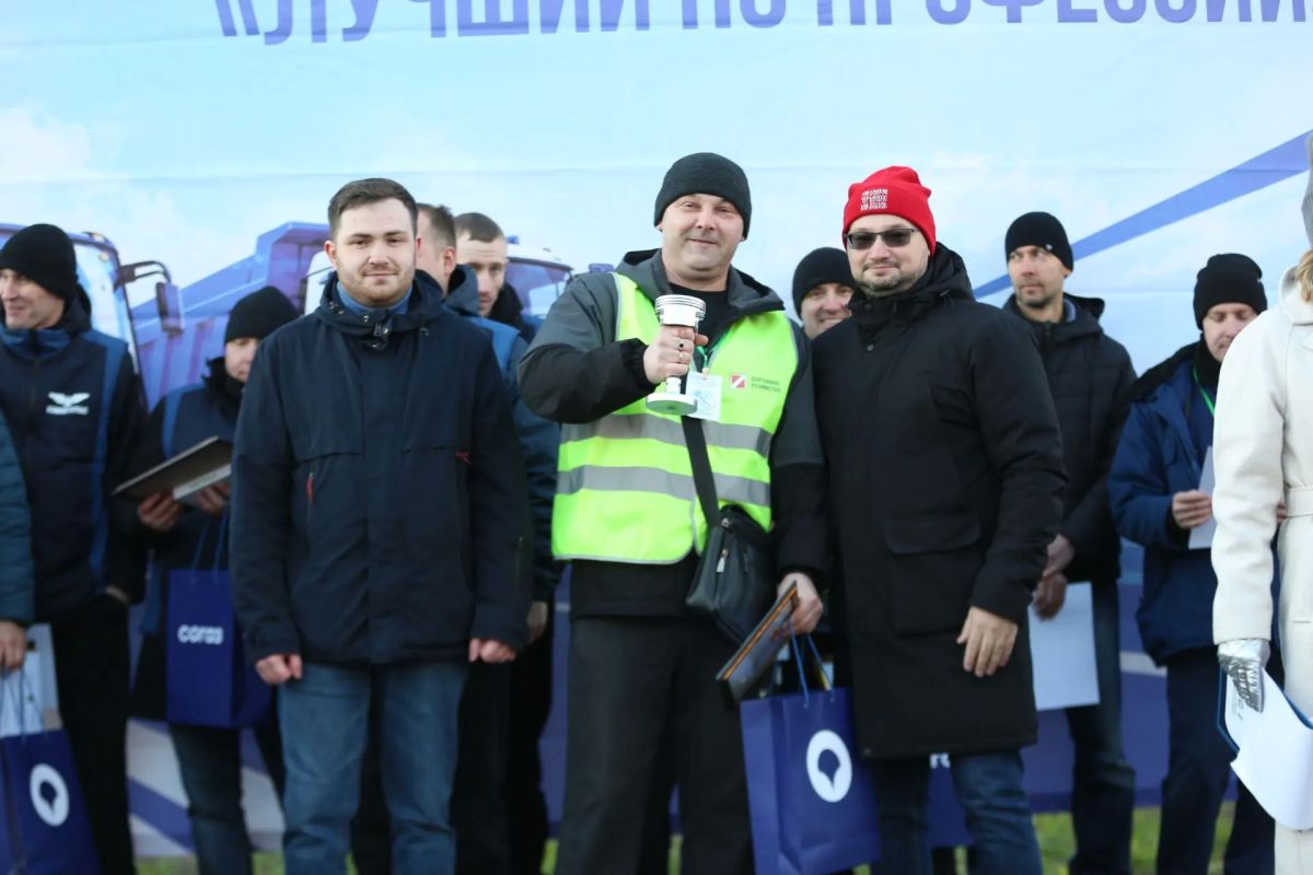 Максим Мартышин: Сегодня на Театральной площади определили лучших водителей Сыктывкара Максим Мартышин: Сегодня на Театральной площади определили лучших водителей Сыктывкара