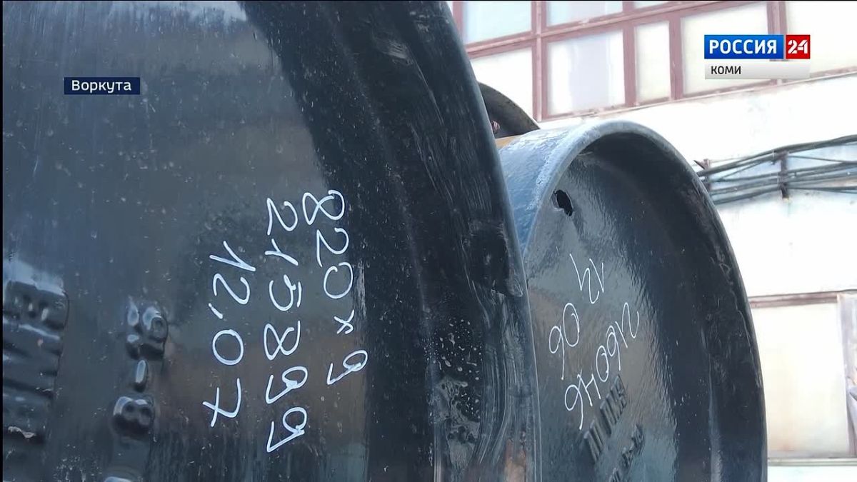 В Воркуту доставили очередную партию труб для капитального ремонта Усинского водовода