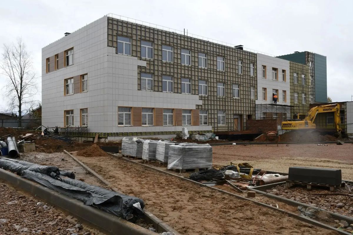 В Усть-Куломе строят новую поликлинику В Усть-Куломе строят новую поликлинику