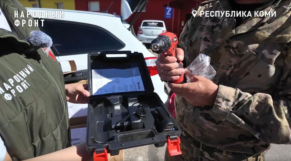 «Ласточки» расправляют крылья: гумпомощь от жителей Коми спешит на донецкое направление «Ласточки» расправляют крылья: гумпомощь от жителей Коми спешит на донецкое направление