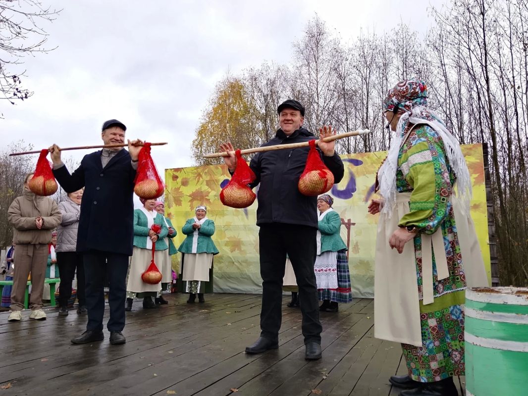 «Чомр»: праздник вкуса и народных традиций «Чомр»: праздник вкуса и народных традиций