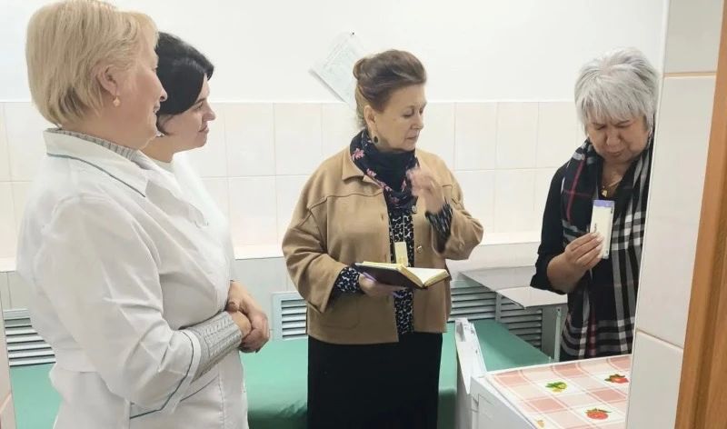 В Республике Коми общественники проверили условия содержания лиц в спецучреждениях полиции В Республике Коми общественники проверили условия содержания лиц в спецучреждениях полиции