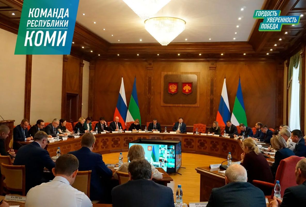В Коми проверят состояние всех плавательных бассейнов В Коми проверят состояние всех плавательных бассейнов