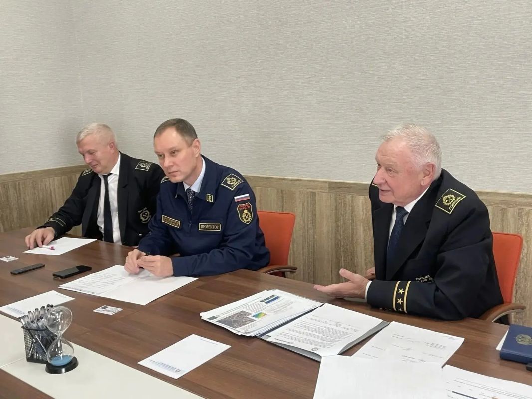 Горный университет и «ВоркутаУголь» наметили шаги дальнейшего взаимодействия Горный университет и «ВоркутаУголь» наметили шаги дальнейшего взаимодействия