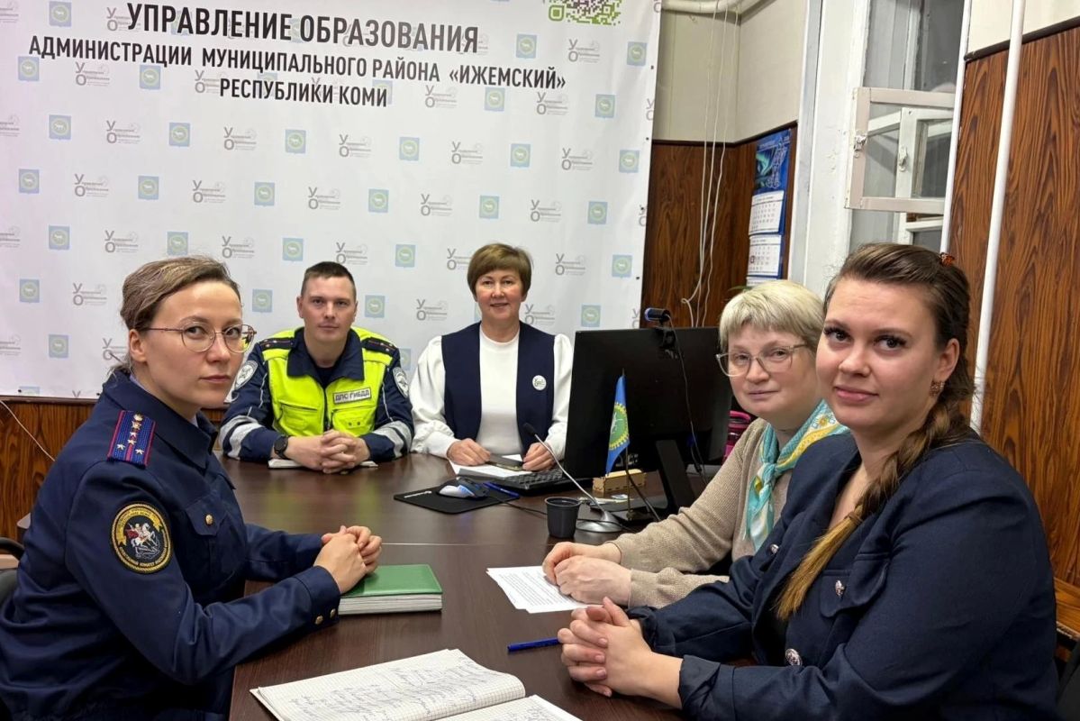Руководитель Ижемского межрайонного следственного отдела СУ СК по Республике Коми приняла участие в муниципальном родительском собрании Руководитель Ижемского межрайонного следственного отдела СУ СК по Республике Коми приняла участие в муниципальном родительском собрании