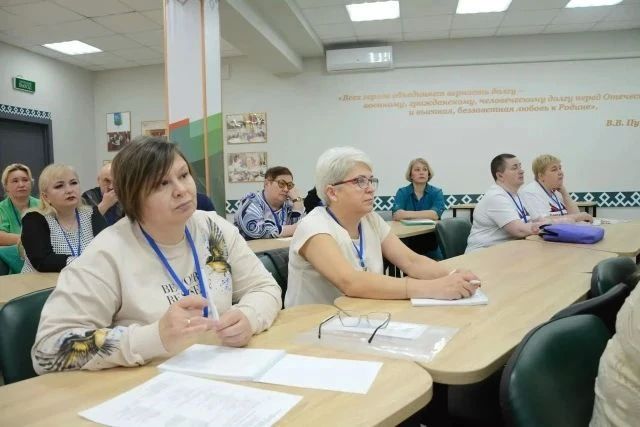 Ростислав Гольдштейн: В Сыктывкаре проходит республиканский слёт замещающих семей «Вместе – к новым вершинам!» Ростислав Гольдштейн: В Сыктывкаре проходит республиканский слёт замещающих семей «Вместе – к новым вершинам!»