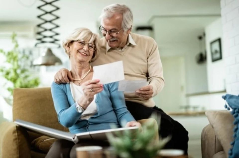 ������ � ������ ������� �� 7,6% � ������ ������